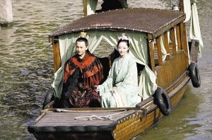 李少紅回應(yīng)“輪胎船”穿幫:網(wǎng)友移花接木