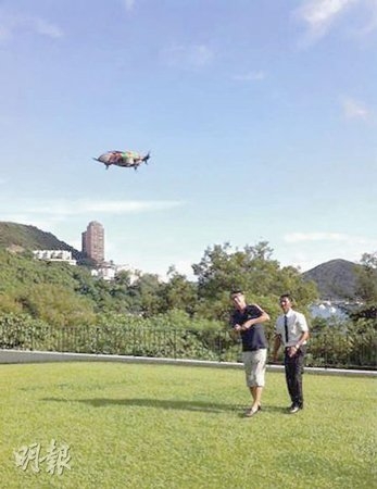 李嘉欣呵斥許晉亨見成效 保持神秘曬老公一人照